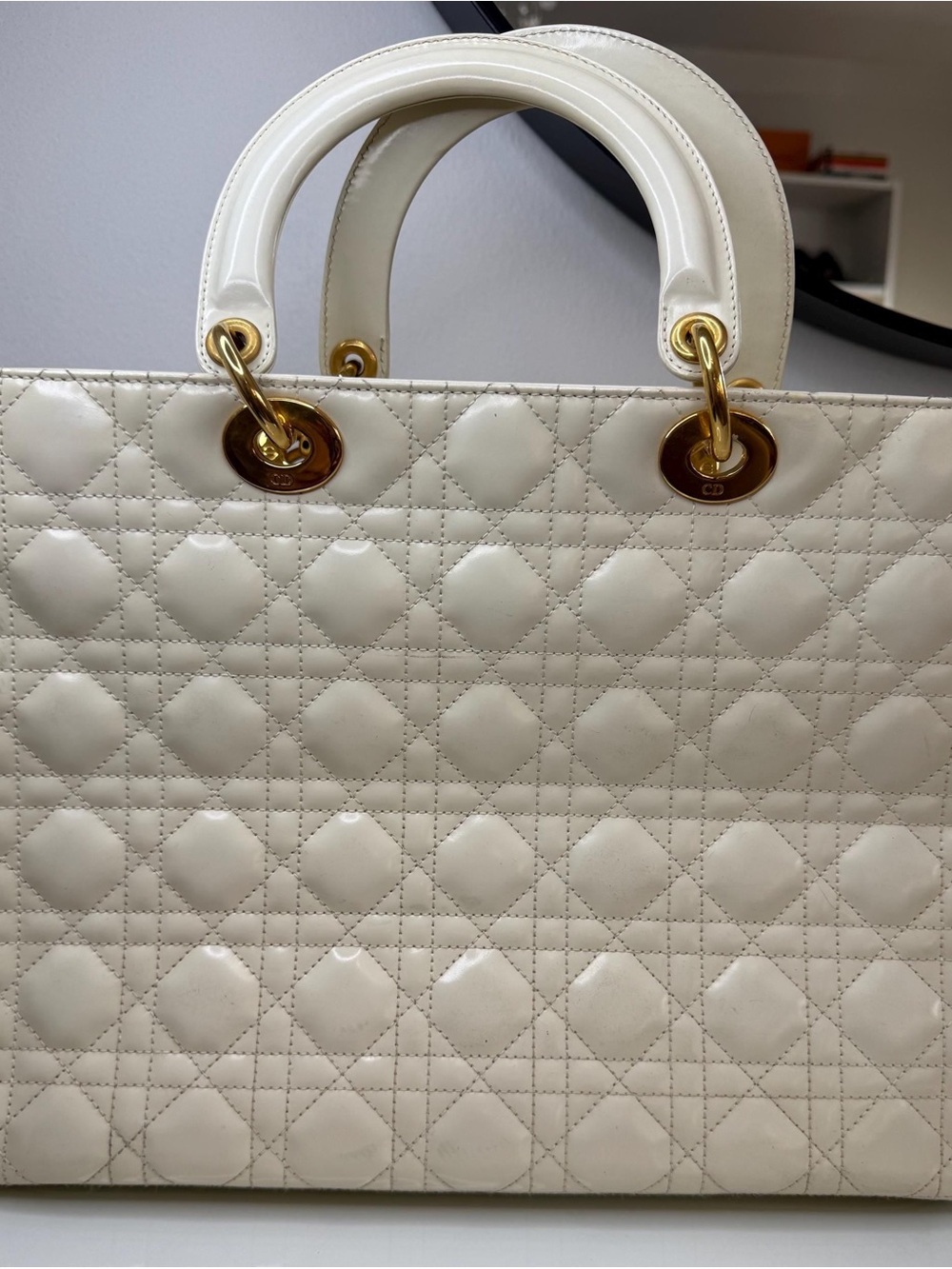 Christian Dior Vintage Lady Dior Large Cream Patent Leather Handbag - Picture 4 of 15